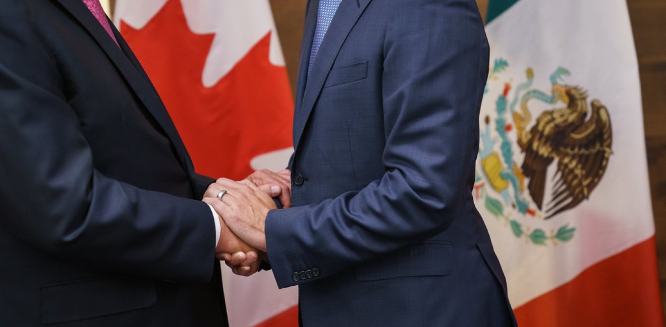 Mexico Canada Handshake