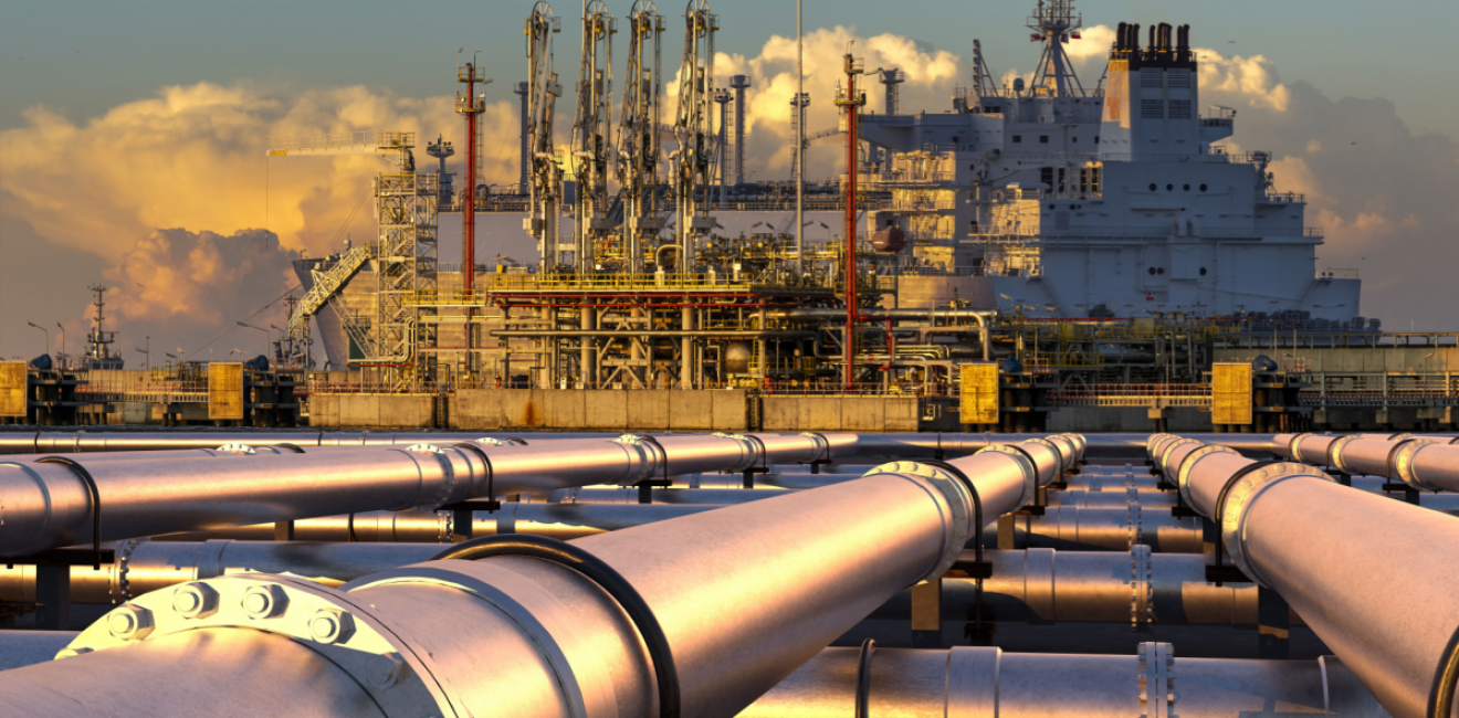 Pipelines leading the LNG terminal 