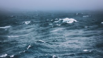 Photo of waves in Arctic Ocean