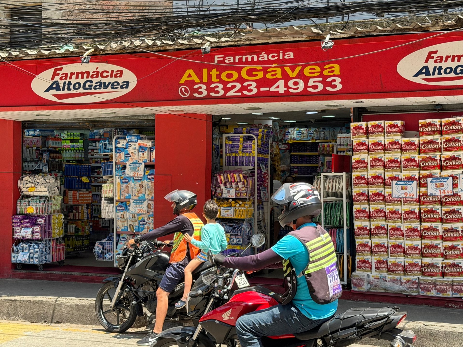 Pharmacy in Rocinha