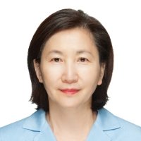 Headshot photo of Dr. Sook Jong Lee